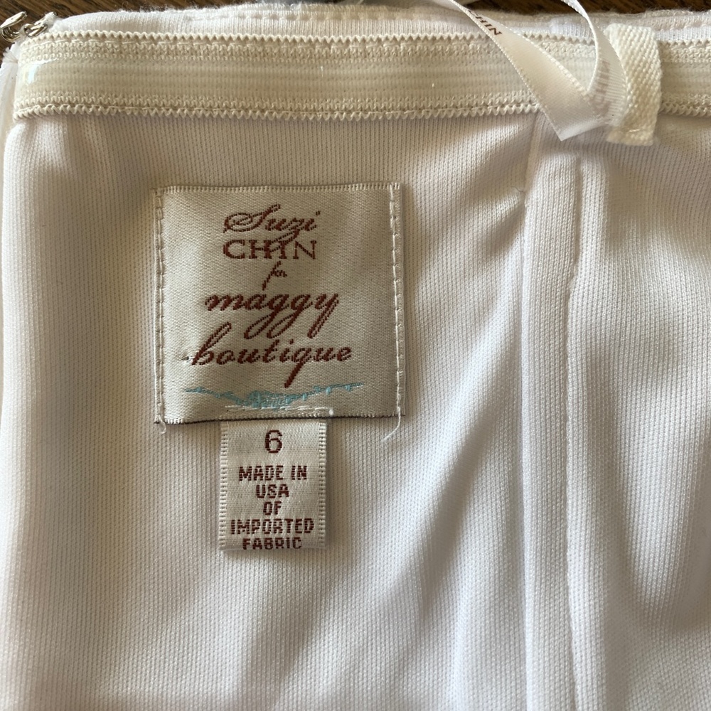 Suzi CHIN for Maggy Boutique Lace /Crochet White Strapless Dress Size 6 - Picture 6 of 10